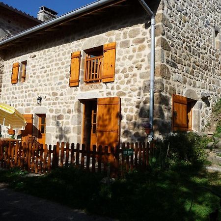 Charmant Gite Avec Terrasse, Cheminee Et Jardin, A Proximite Des Bois, Animaux Acceptes - Fr-1-496-205 Saint-Jean-Soleymieux Zewnętrze zdjęcie